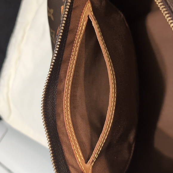 Louis Vuitton Speedy 30 - Picture 10 of 17